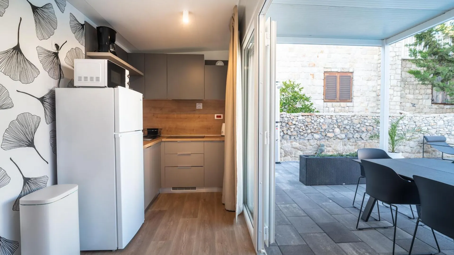 My Dalmatia - Villa Amarilis With Private Swimming Pool And Jacuzzi Pakoštane Vakantiehuis